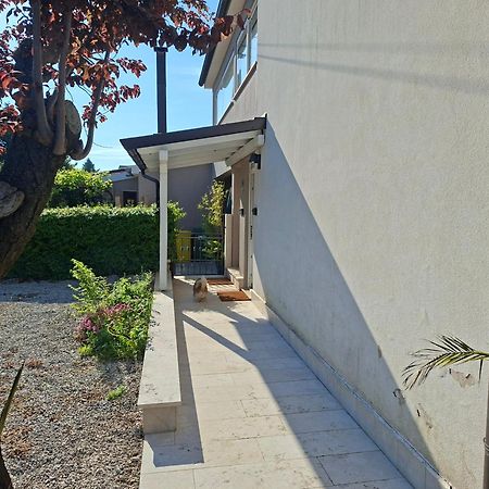 Martina Guest House Porec Exterior photo